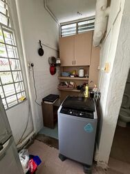 Ang Mo Kio Avenue 1 (D20), Shop House #557496201
